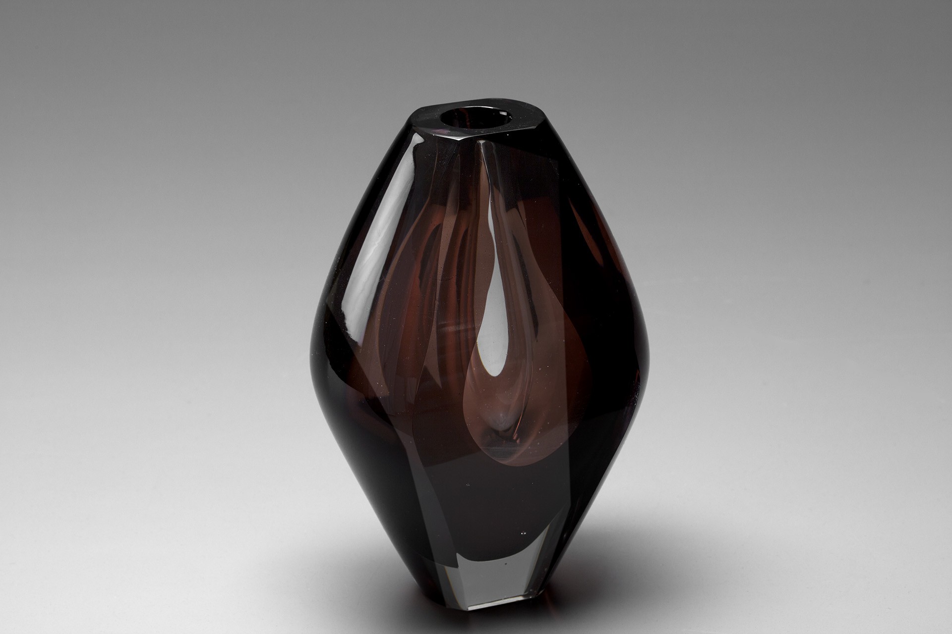 "Ventana" Vase image 2