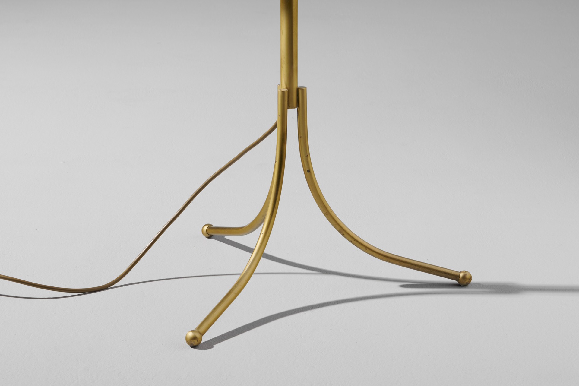 Floor Lamp image 3