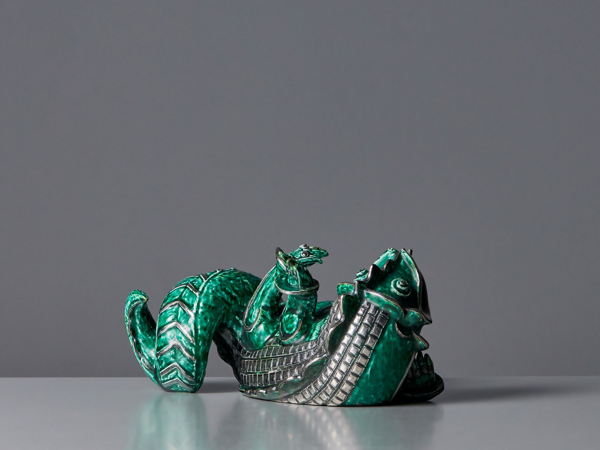 'Argenta Dragon Mummy' Sculpture image 2