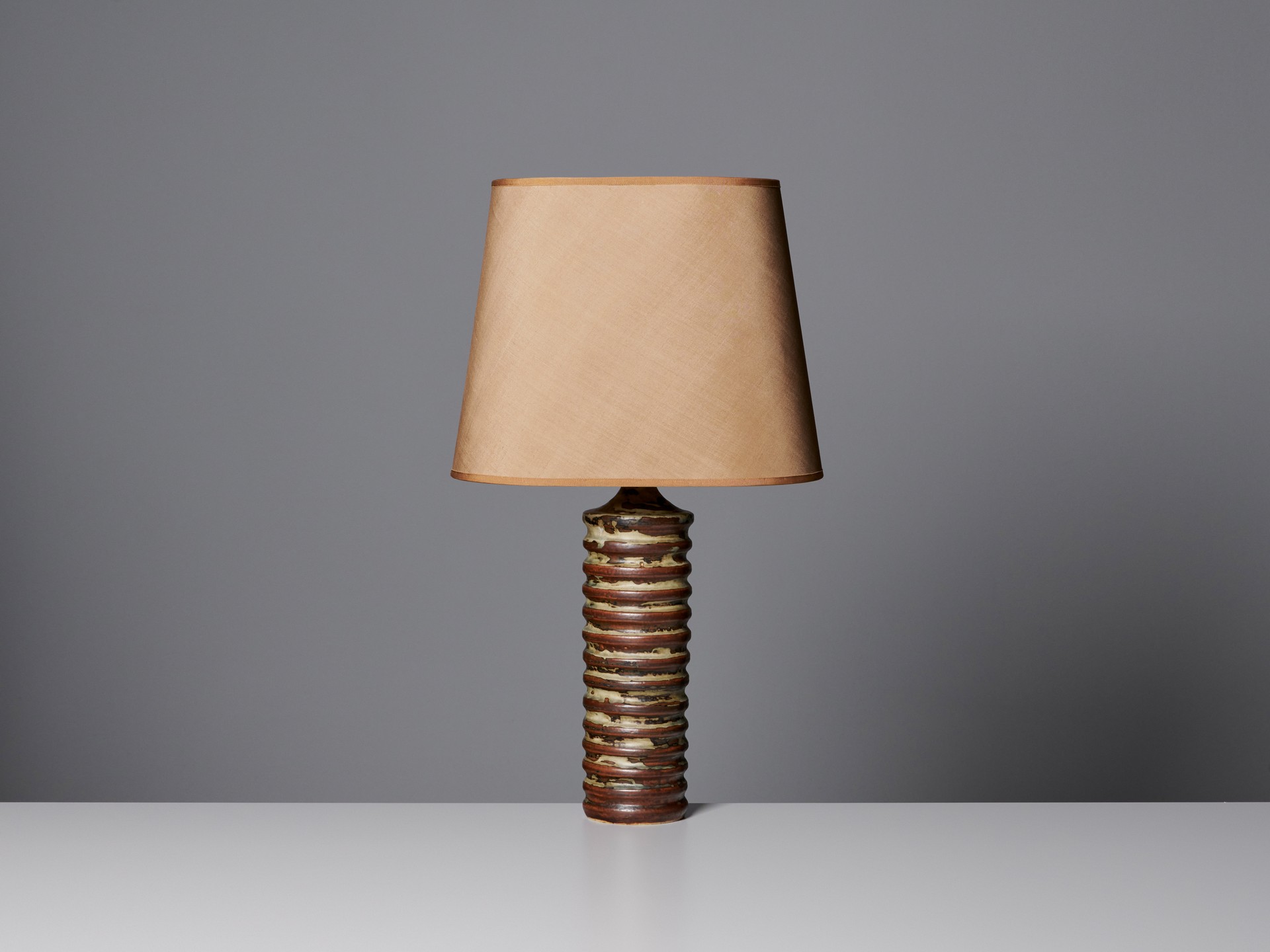 Table Lamp image 2