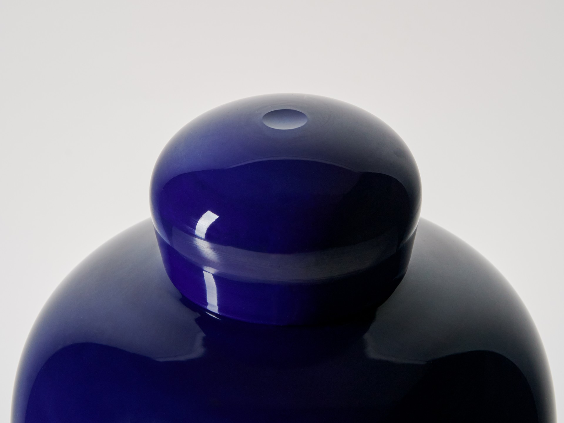 'Cinesi' Vase image 4