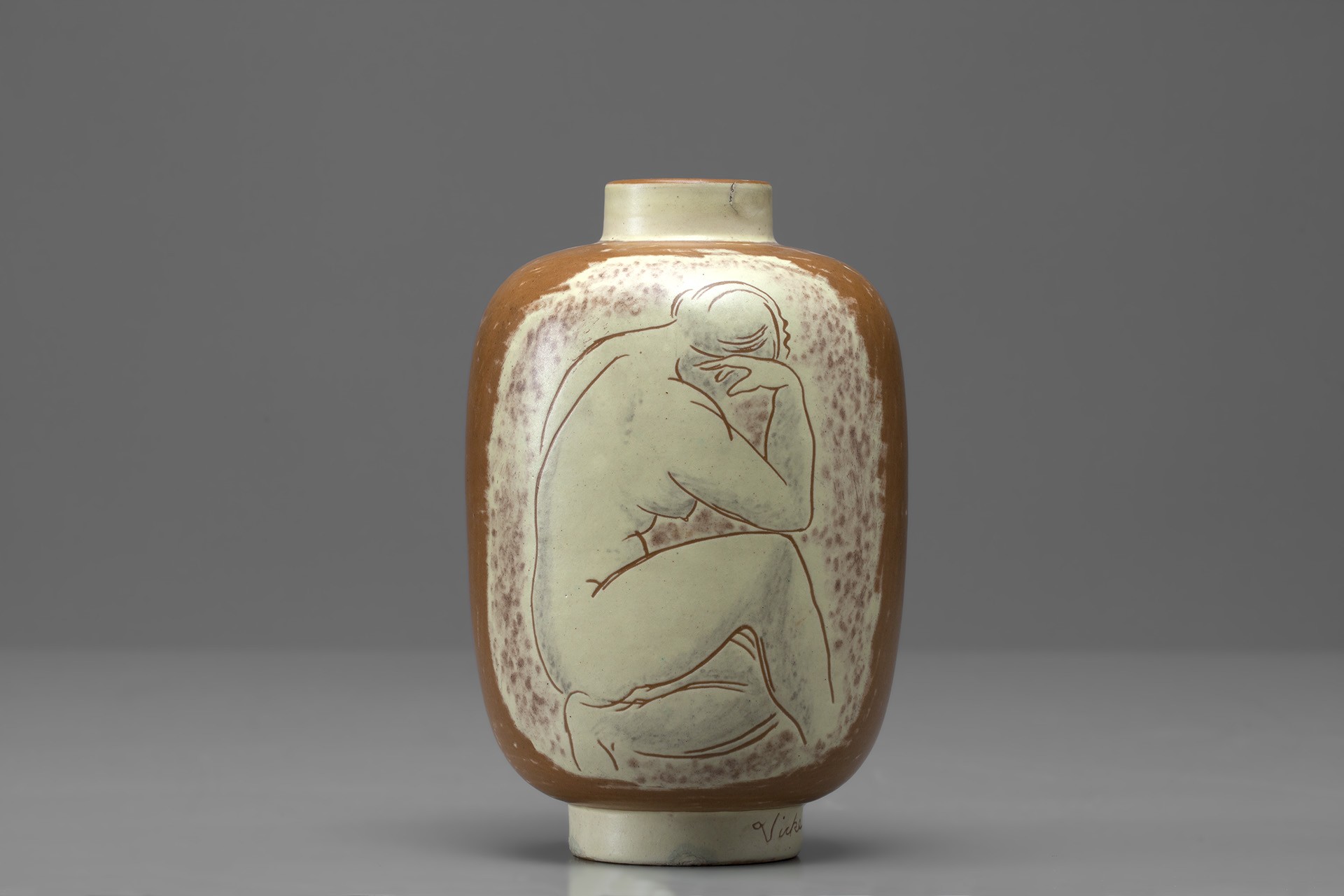 Vase image 2