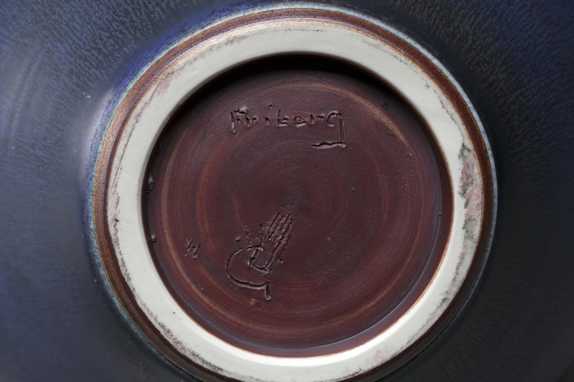 Vase image 4