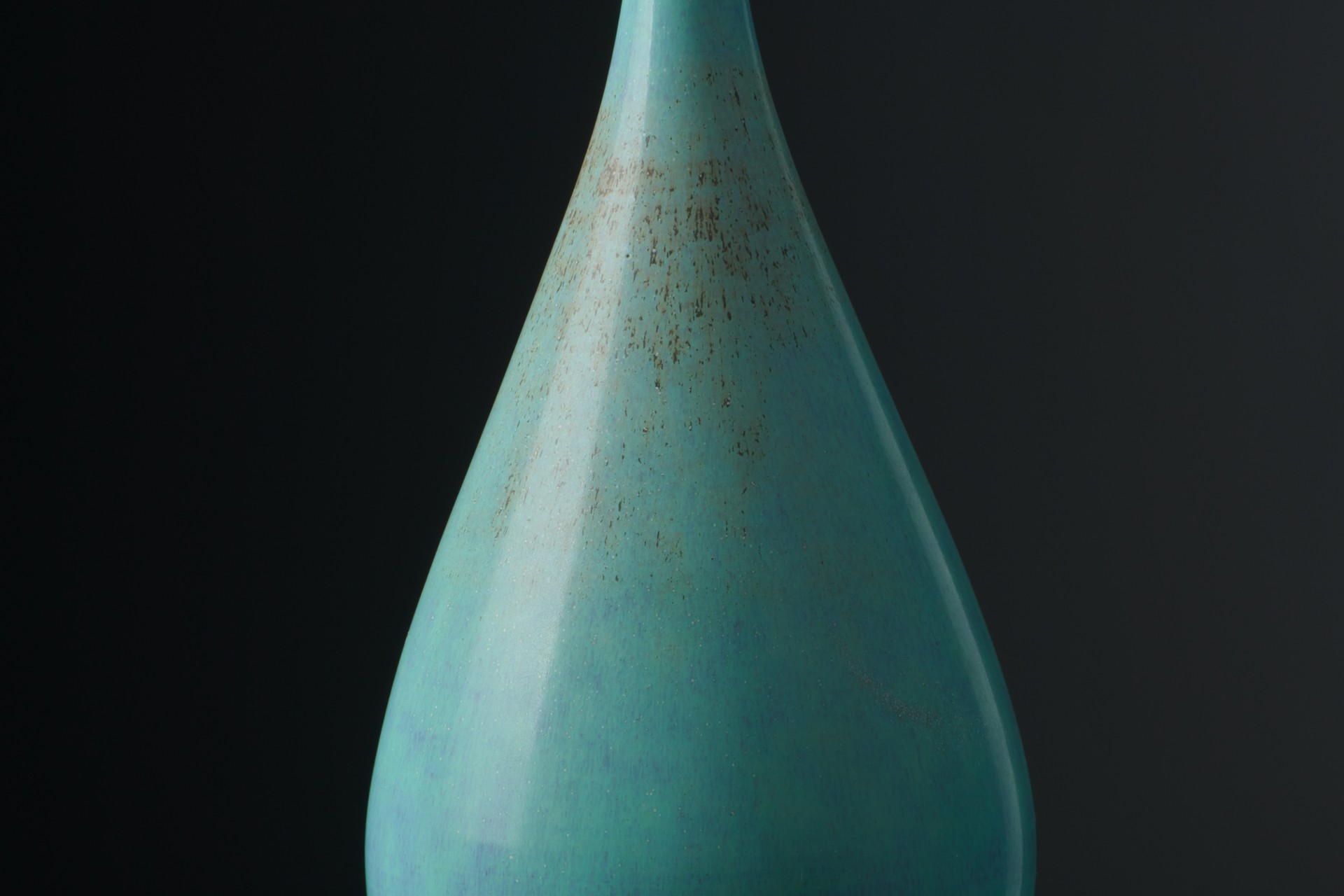 Vase image 3