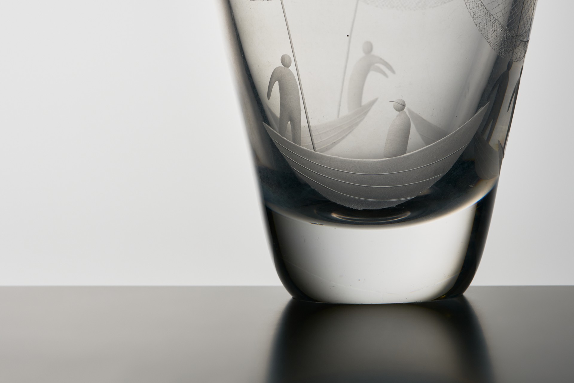 Vase image 3