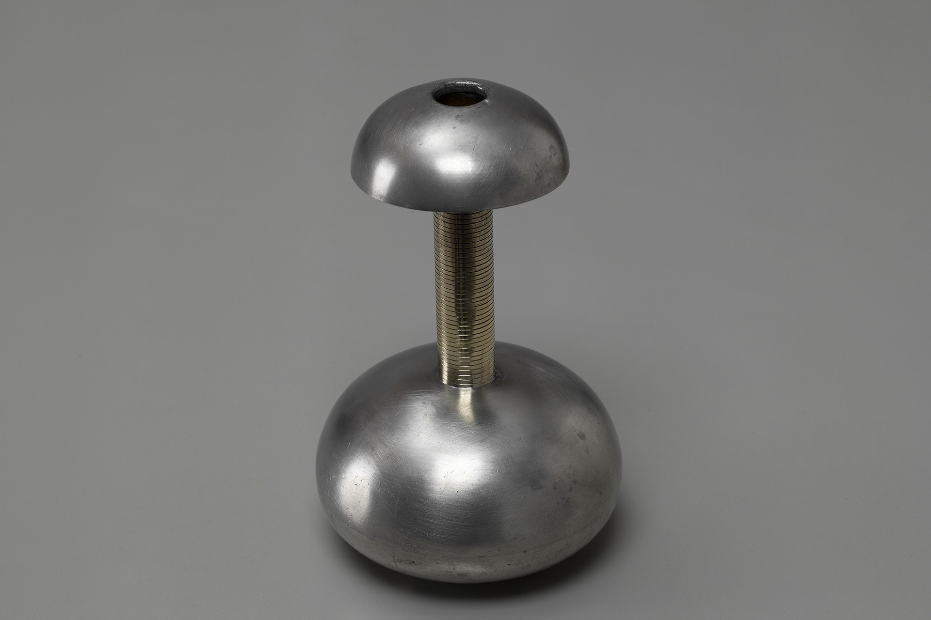 Vase image 2