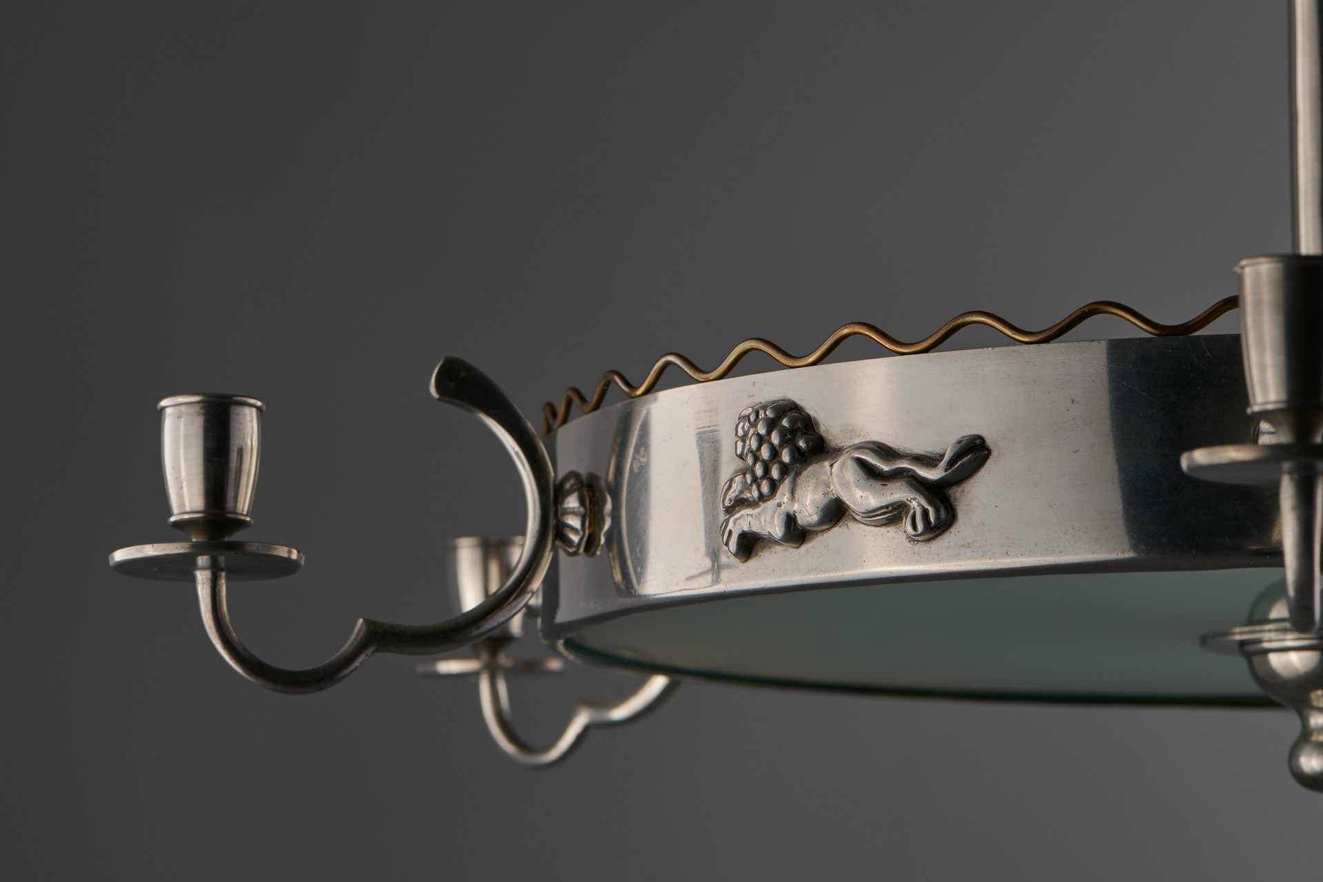 Pair of Svenskt Tenn Lamps image 4