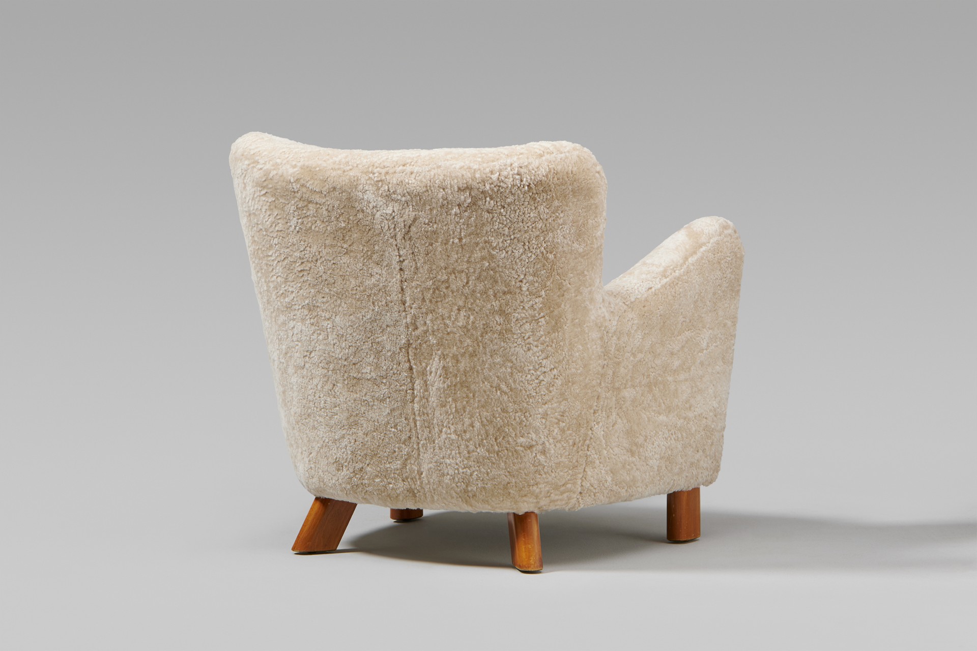 Pair of Armchairs, Model no. 1669, Variant image 4
