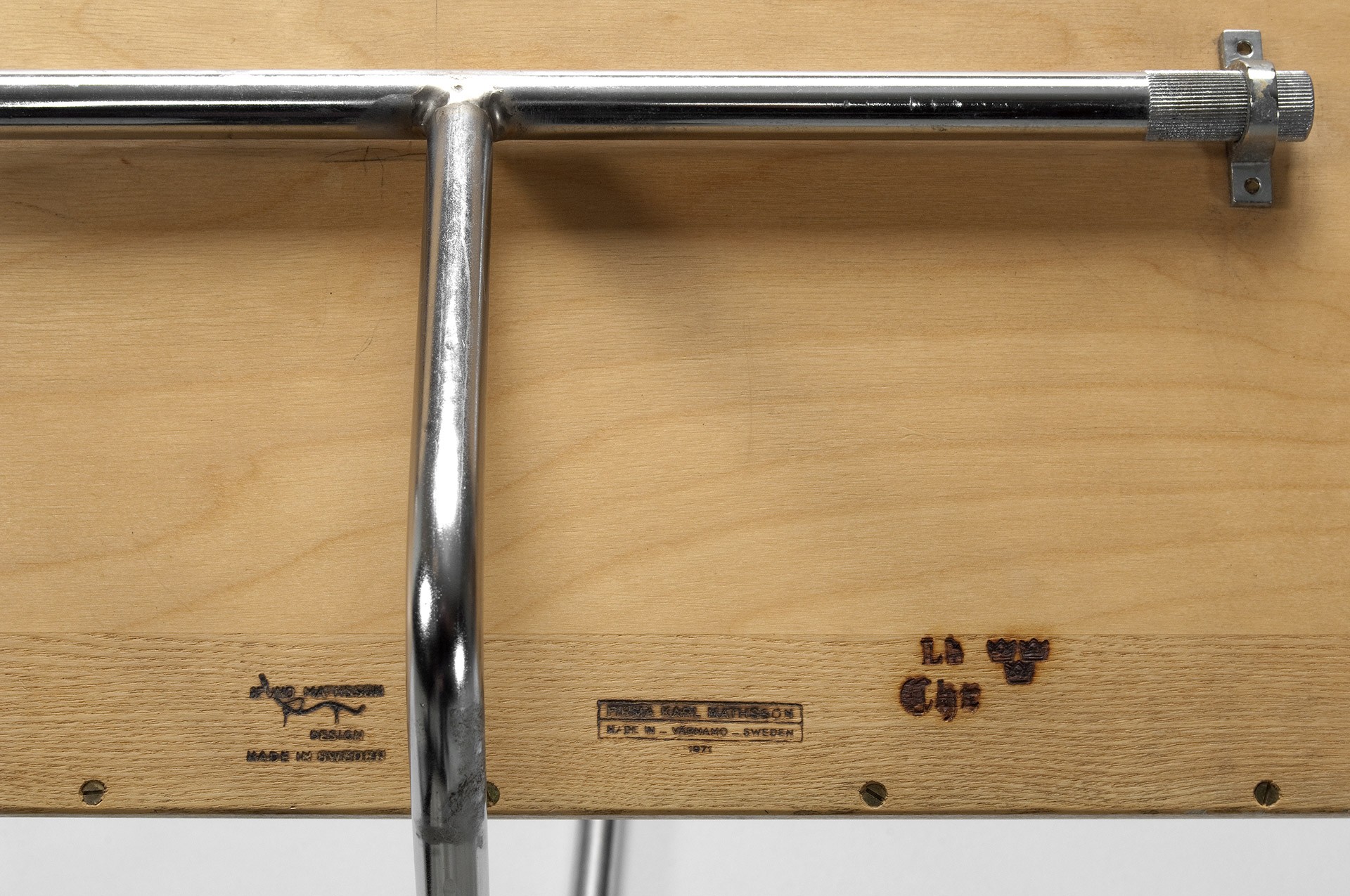 Bruno Mathson Bookstand image 2