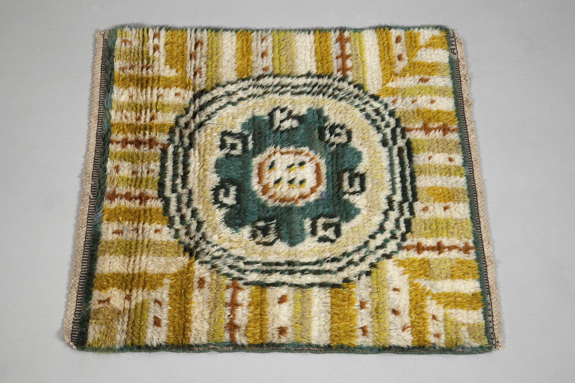 Rug "Leaf Rosette"