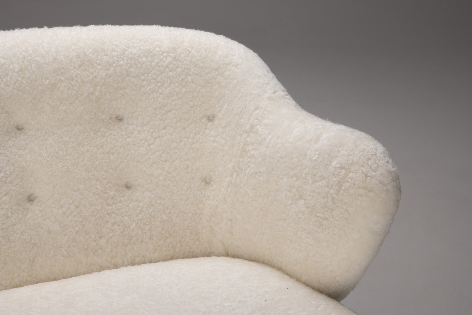 Sofa image 5
