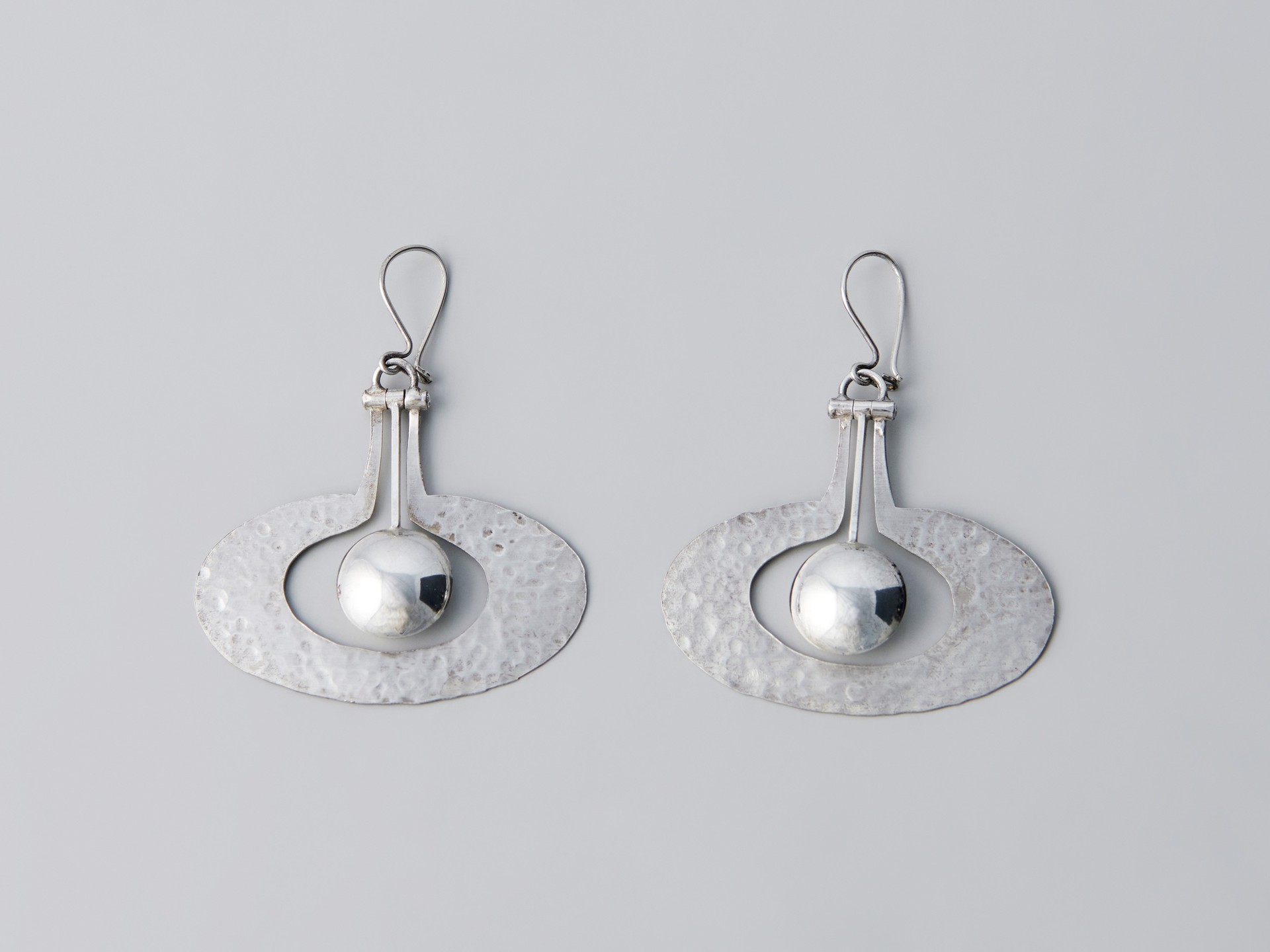 Earrings image 2