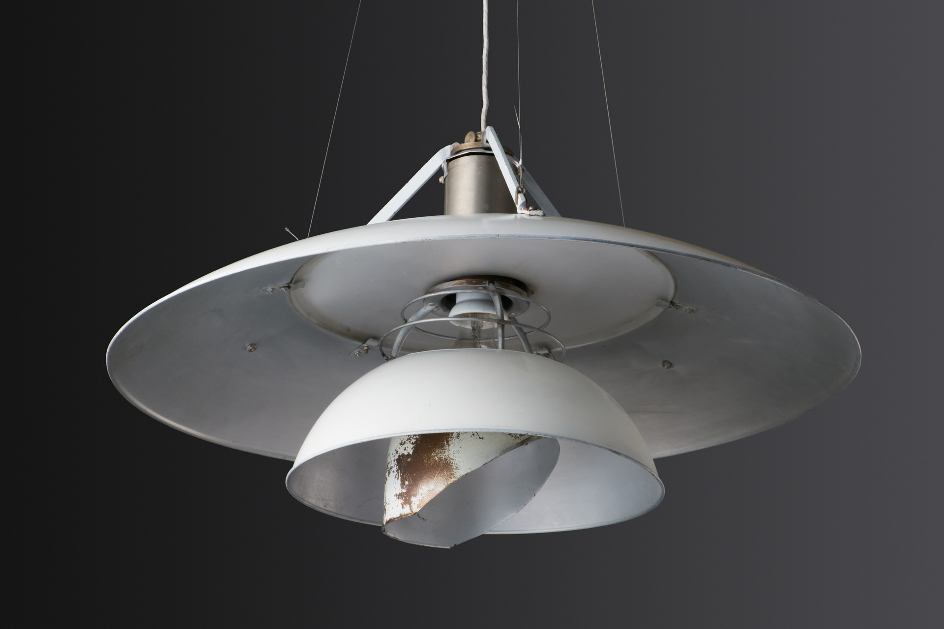 PH Tennis Lamp image 3