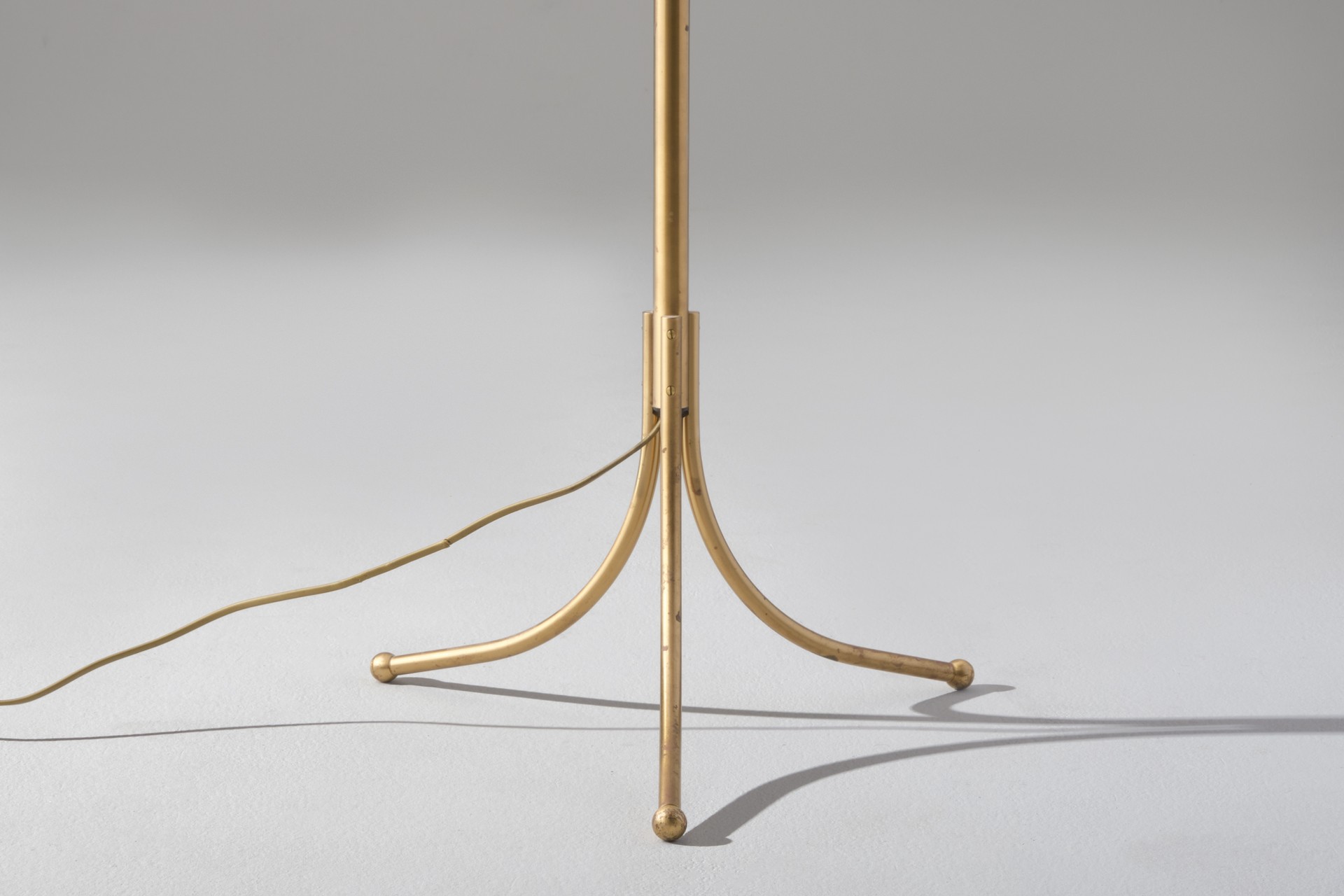 Floor lamp, Model No. 1842 image 3