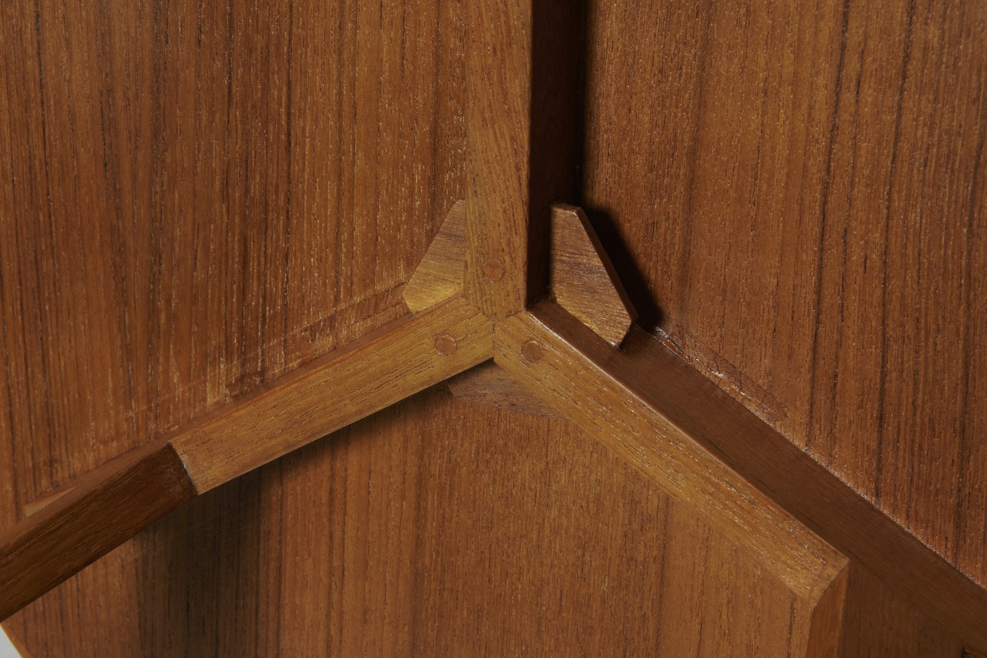 'Cigogne' Side Table image 6
