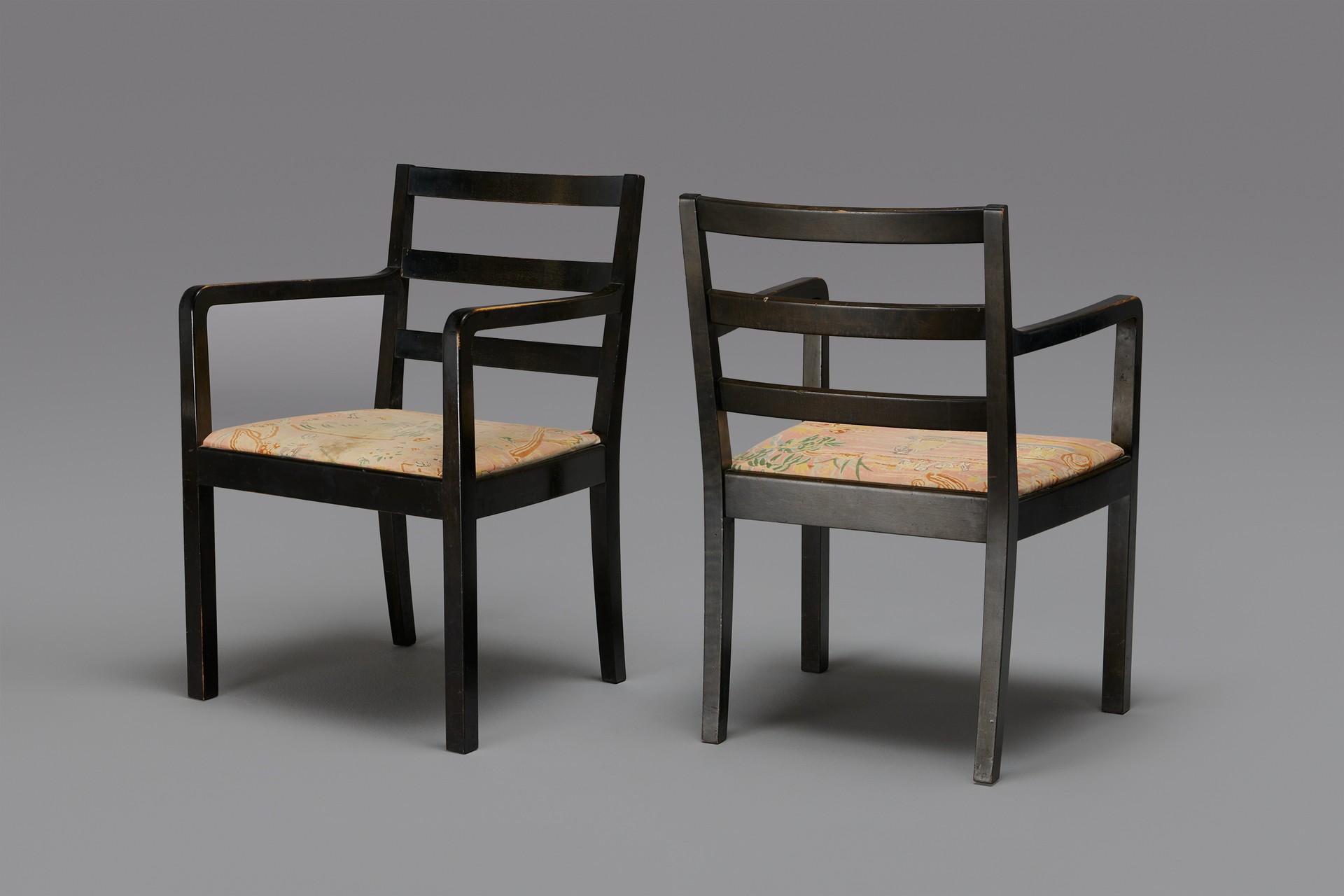 'Typenko' Dining Set image 9