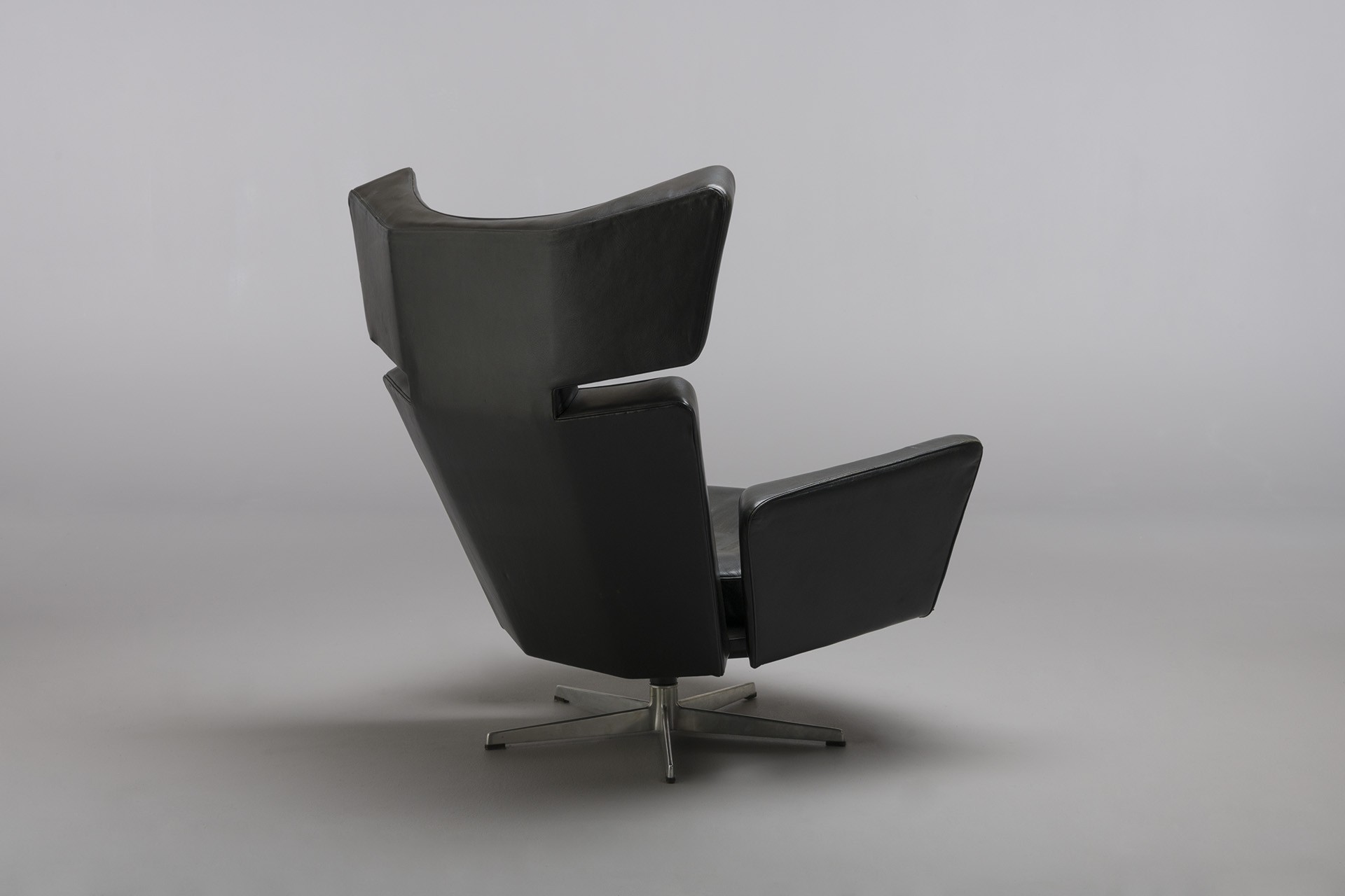 Rare 'Ox' Armchair image 4