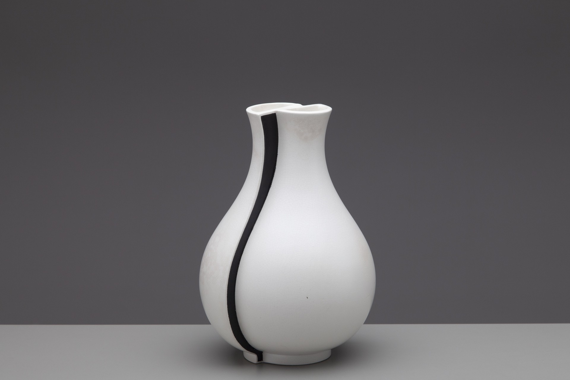 "Surrea" Vase image 3