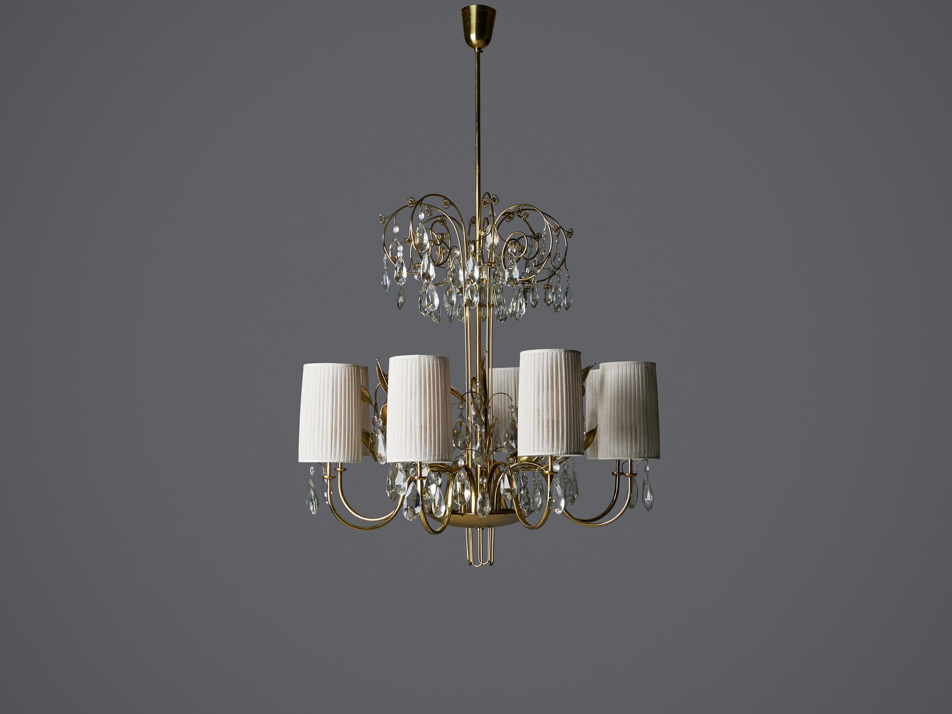 Chandelier image 2