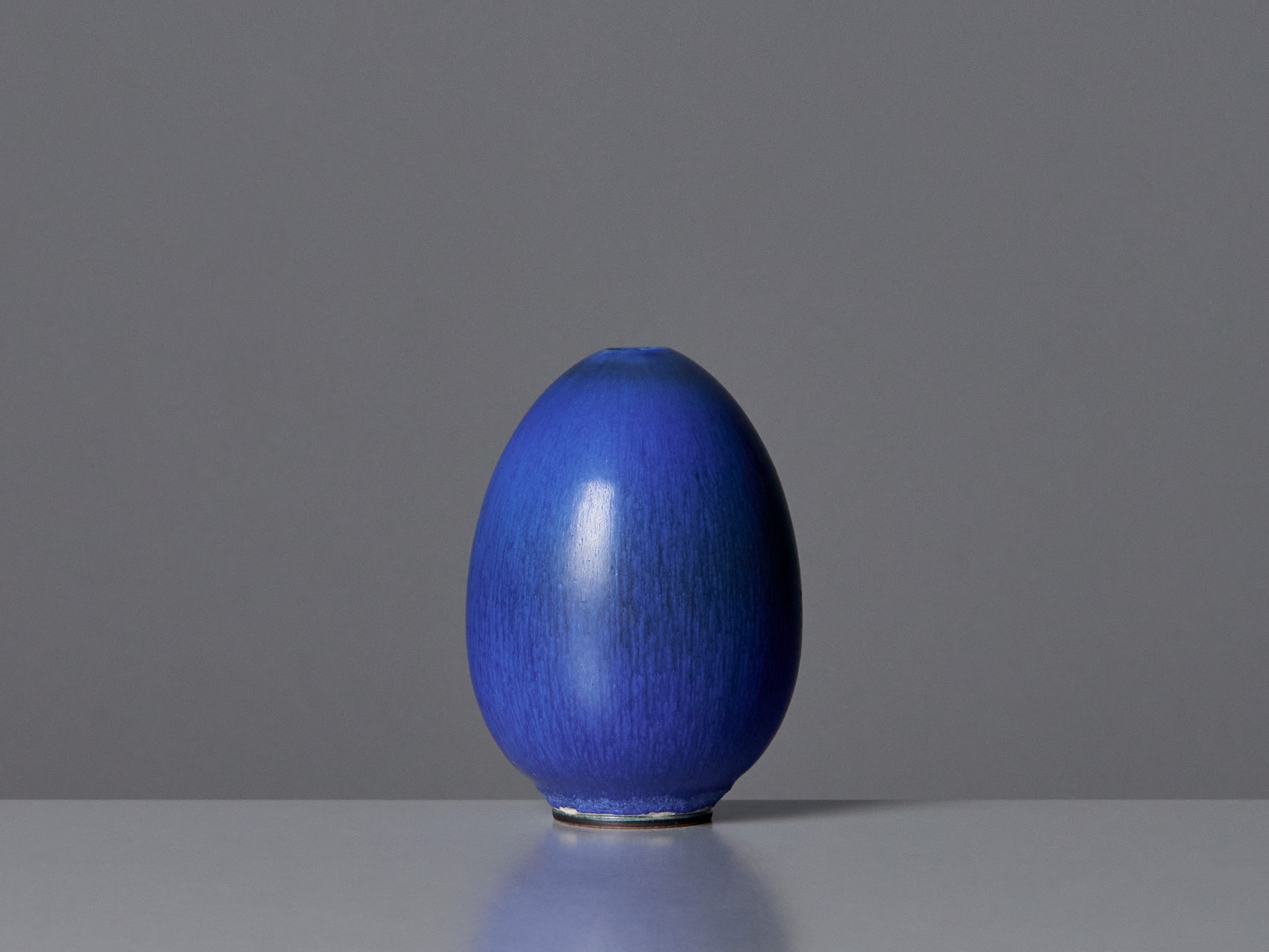 Group of Four Vases image 8