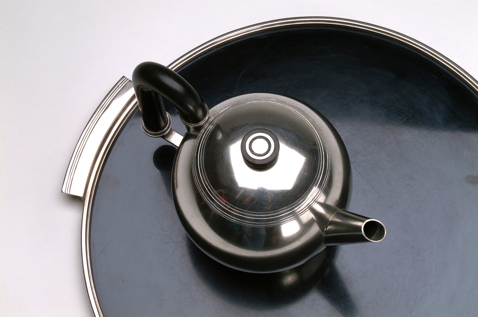 Tea Set image 2