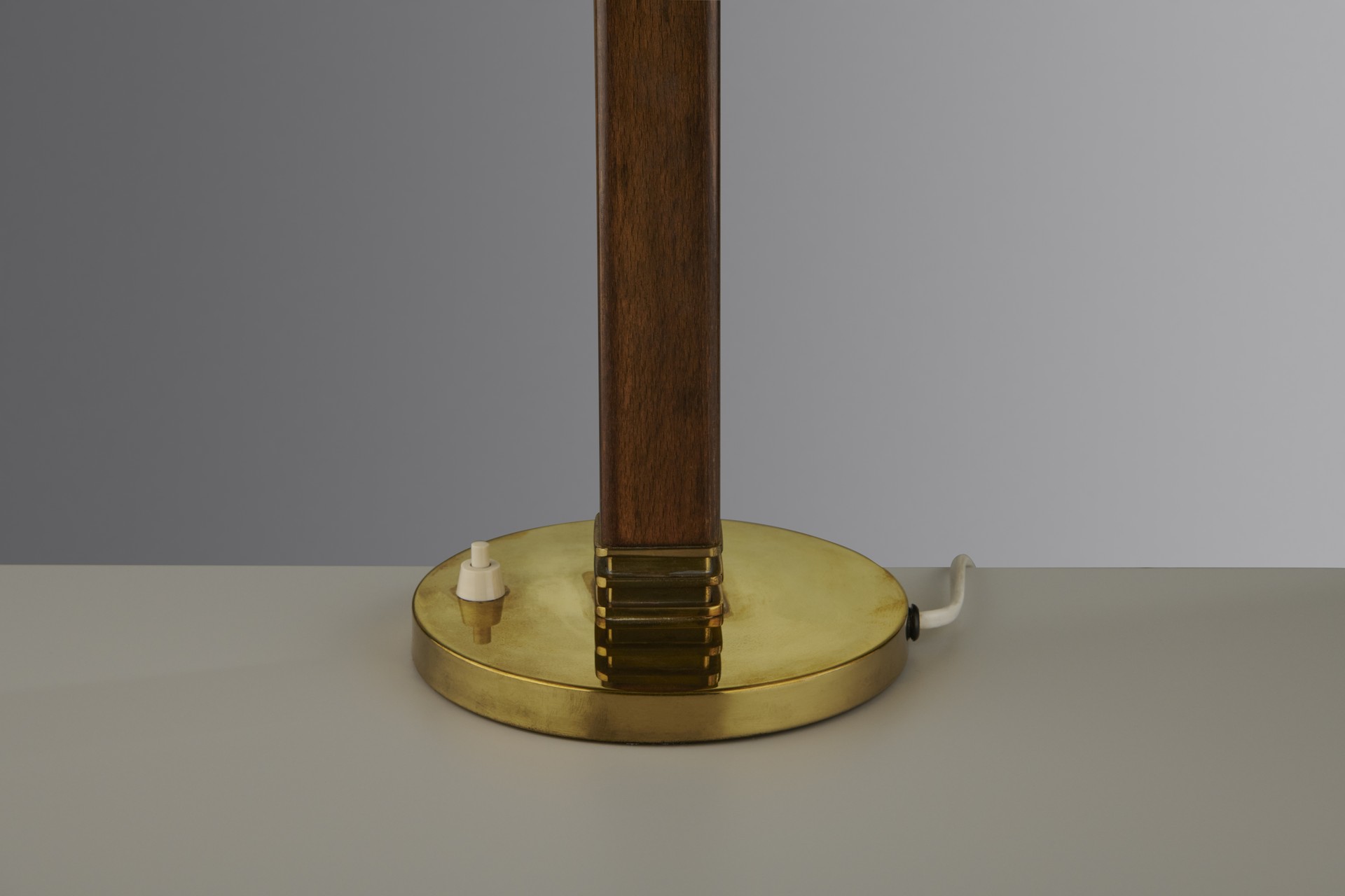Table Lamp image 4