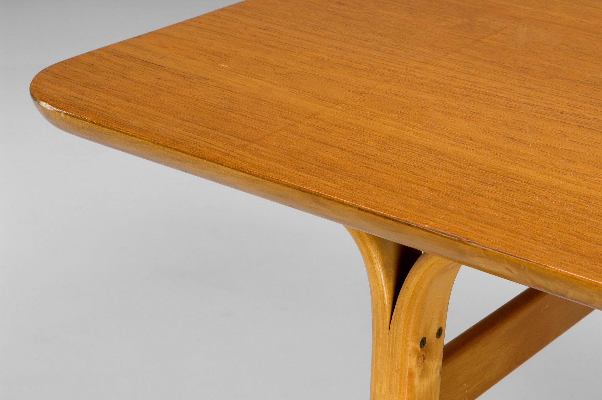 Desk/Table image 3
