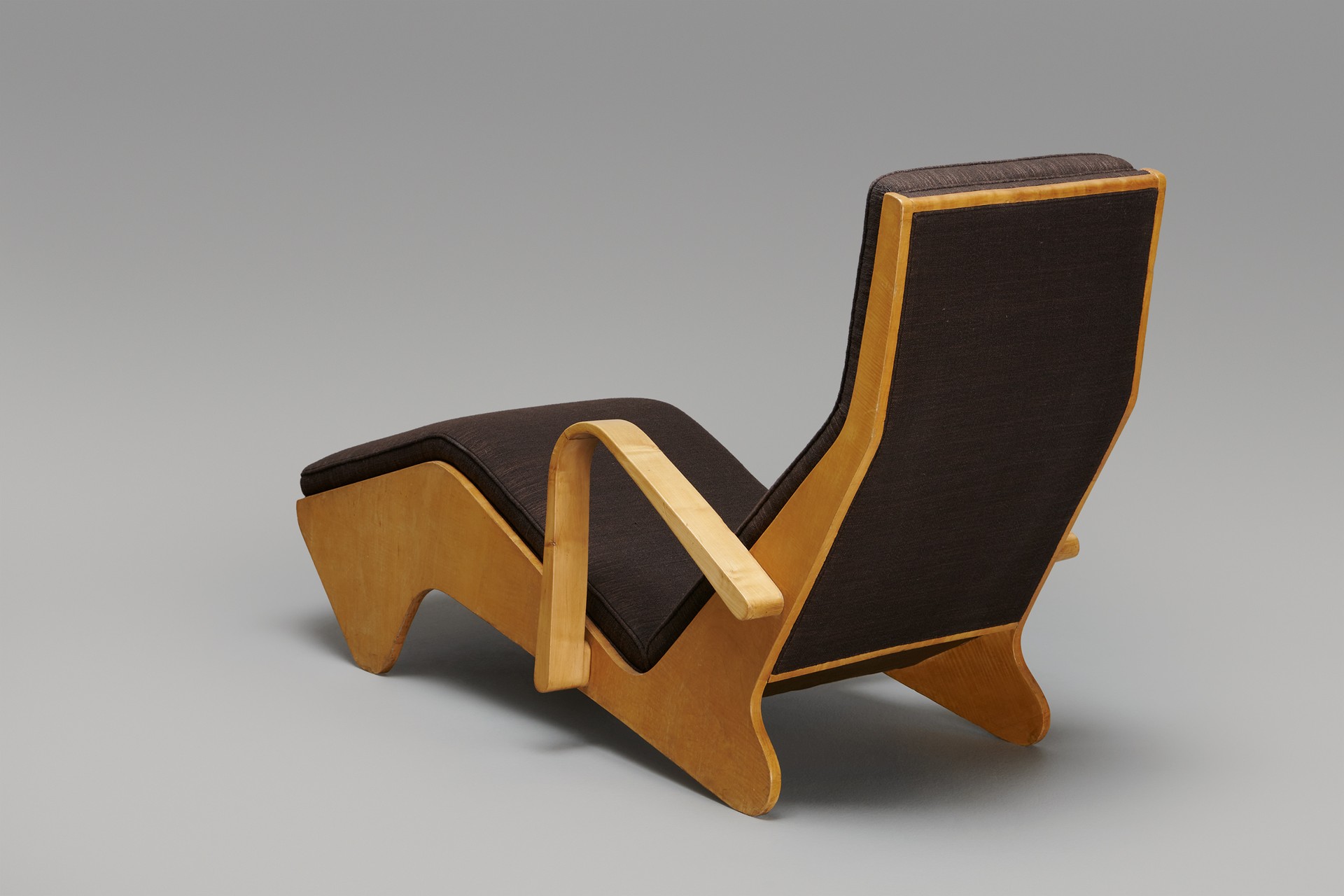 Chaise Lounge image 3