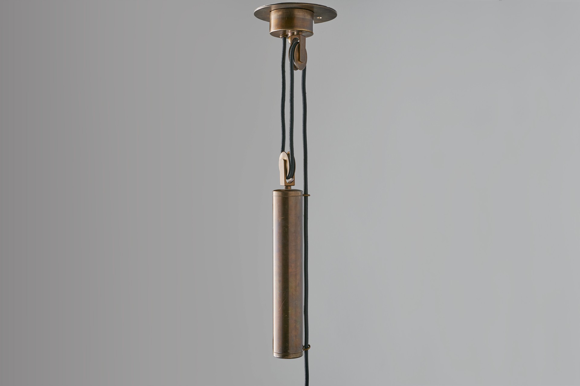 Adjustable Pendant Lamp image 6
