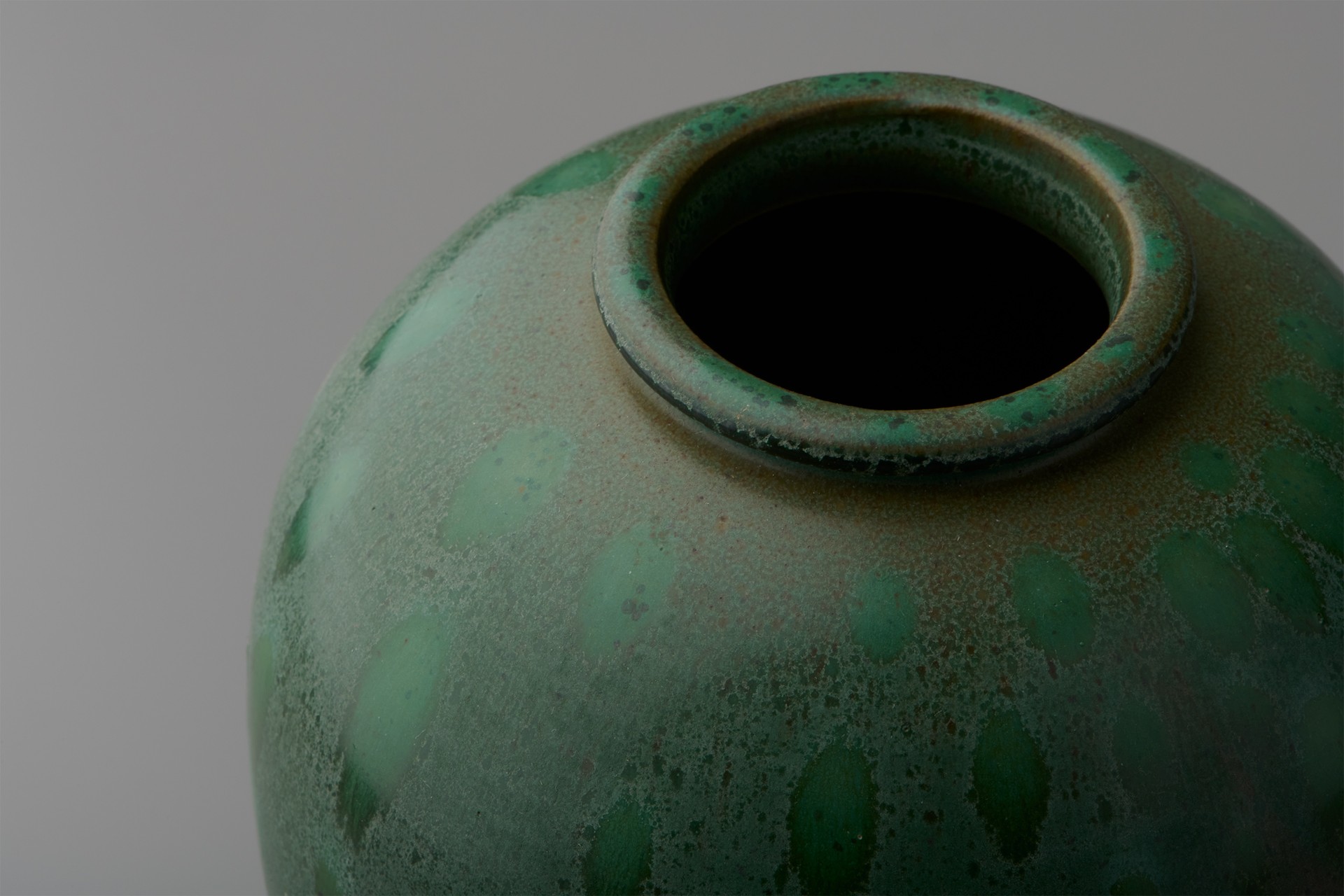 Vase image 2