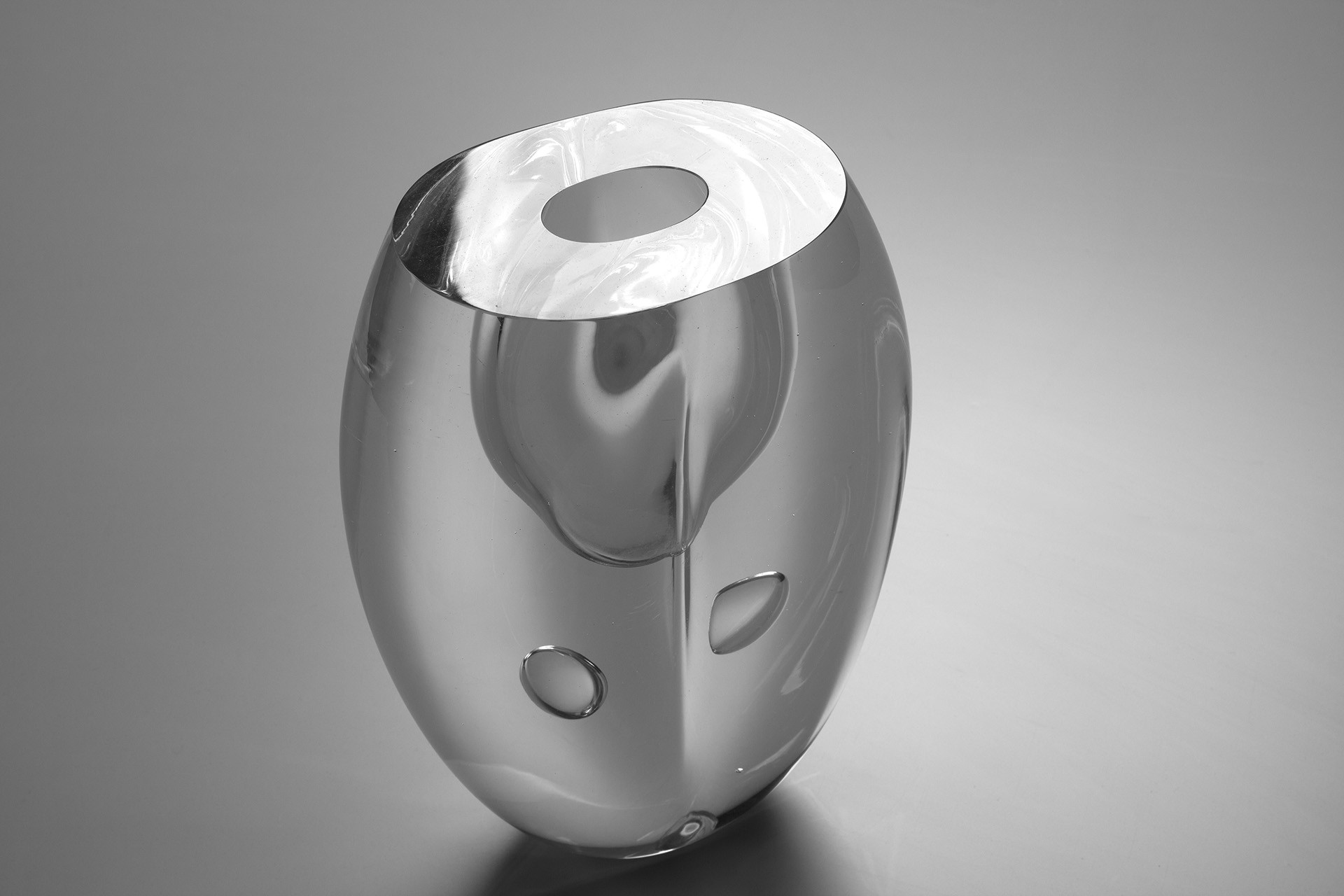 Claritas Vase image 2