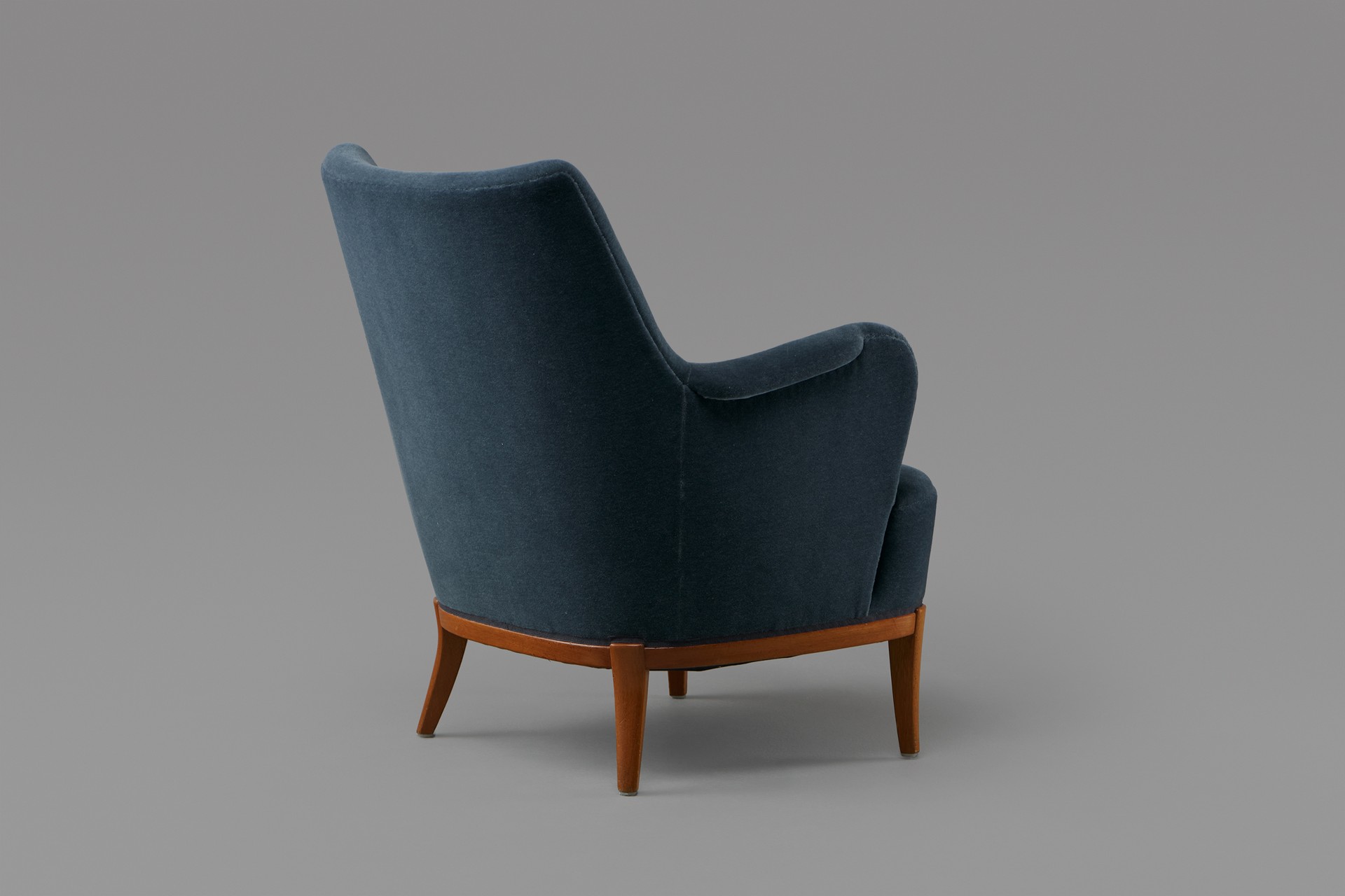 Armchair and Ottoman image 3