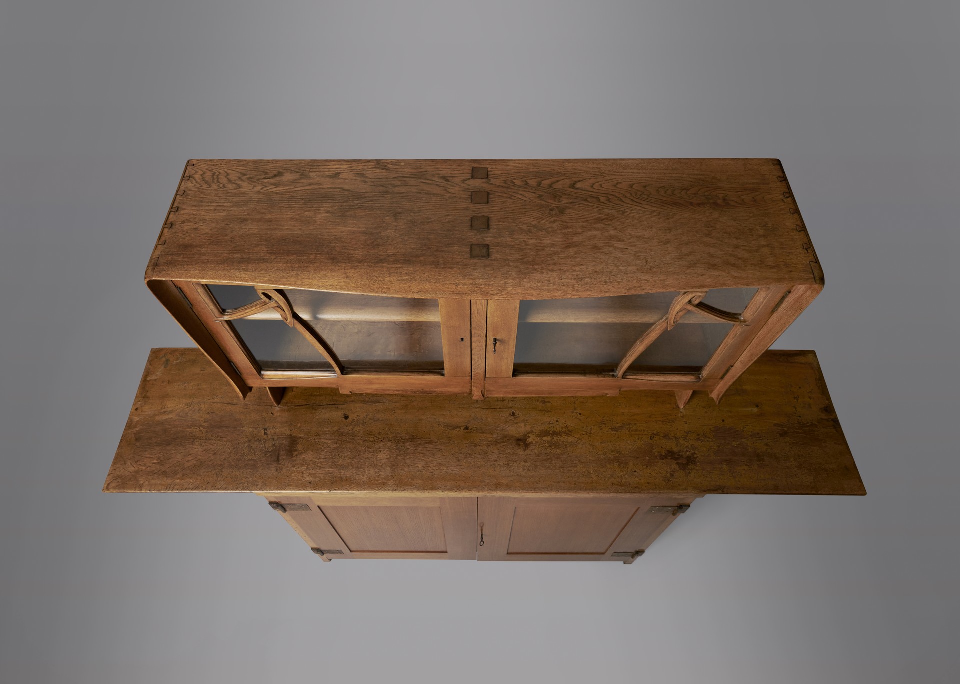 Unique Cabinet image 7