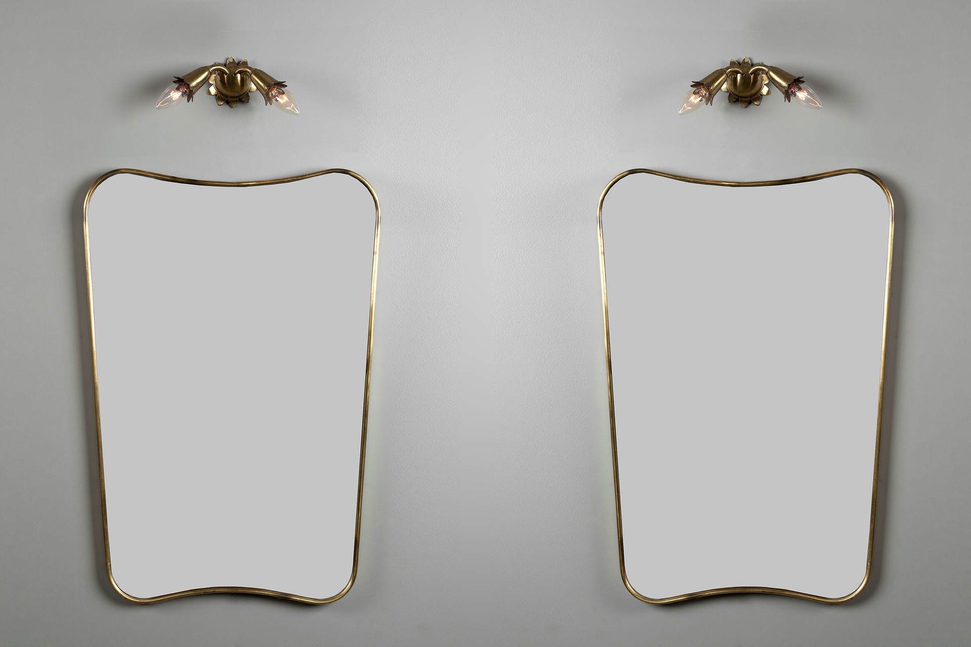 Lighted Wall Mirror image 4
