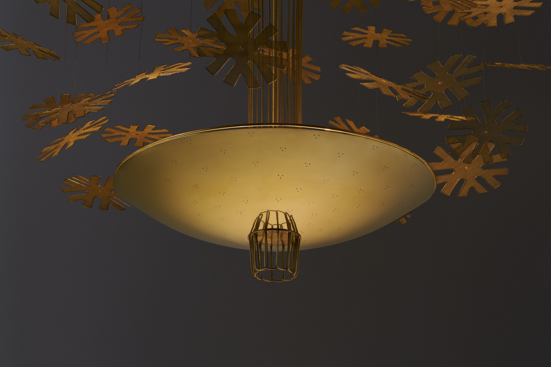Large Snowflake Chandelier image 3