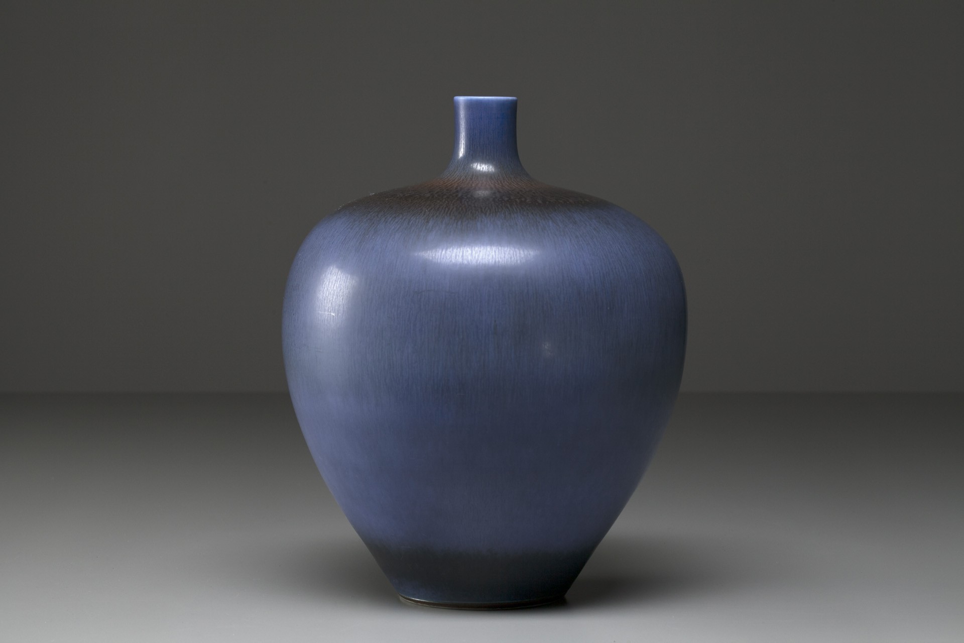Large Vase image 2