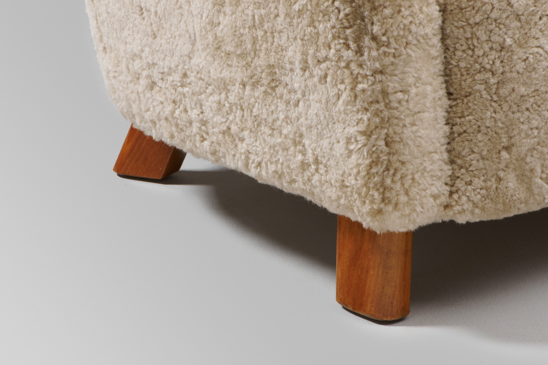 Sofa image 5