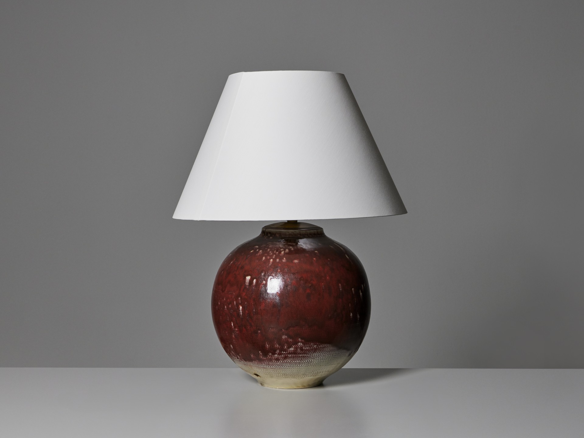 Table Lamp image 3