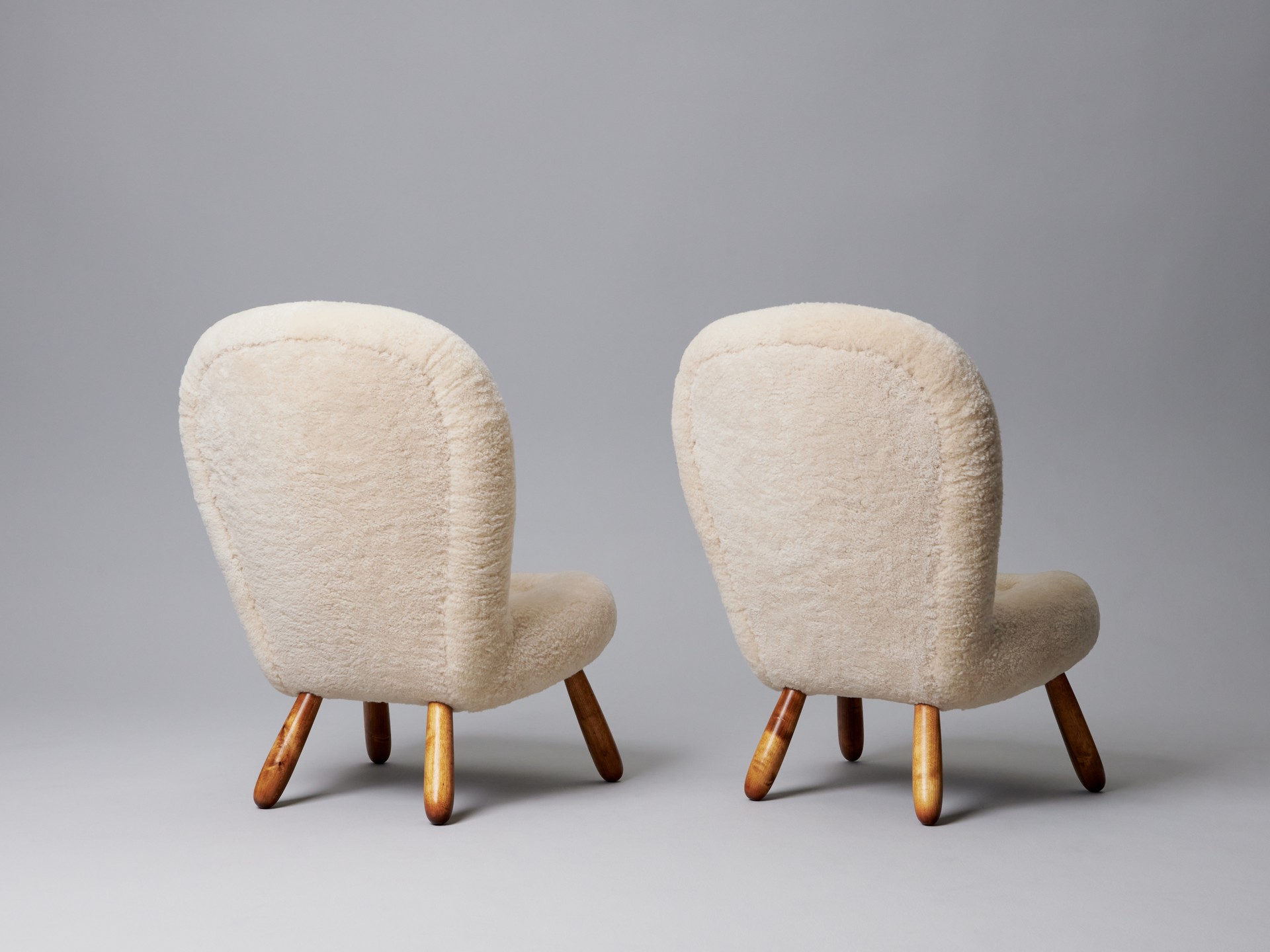 Pair of 'Clam' Chairs image 5