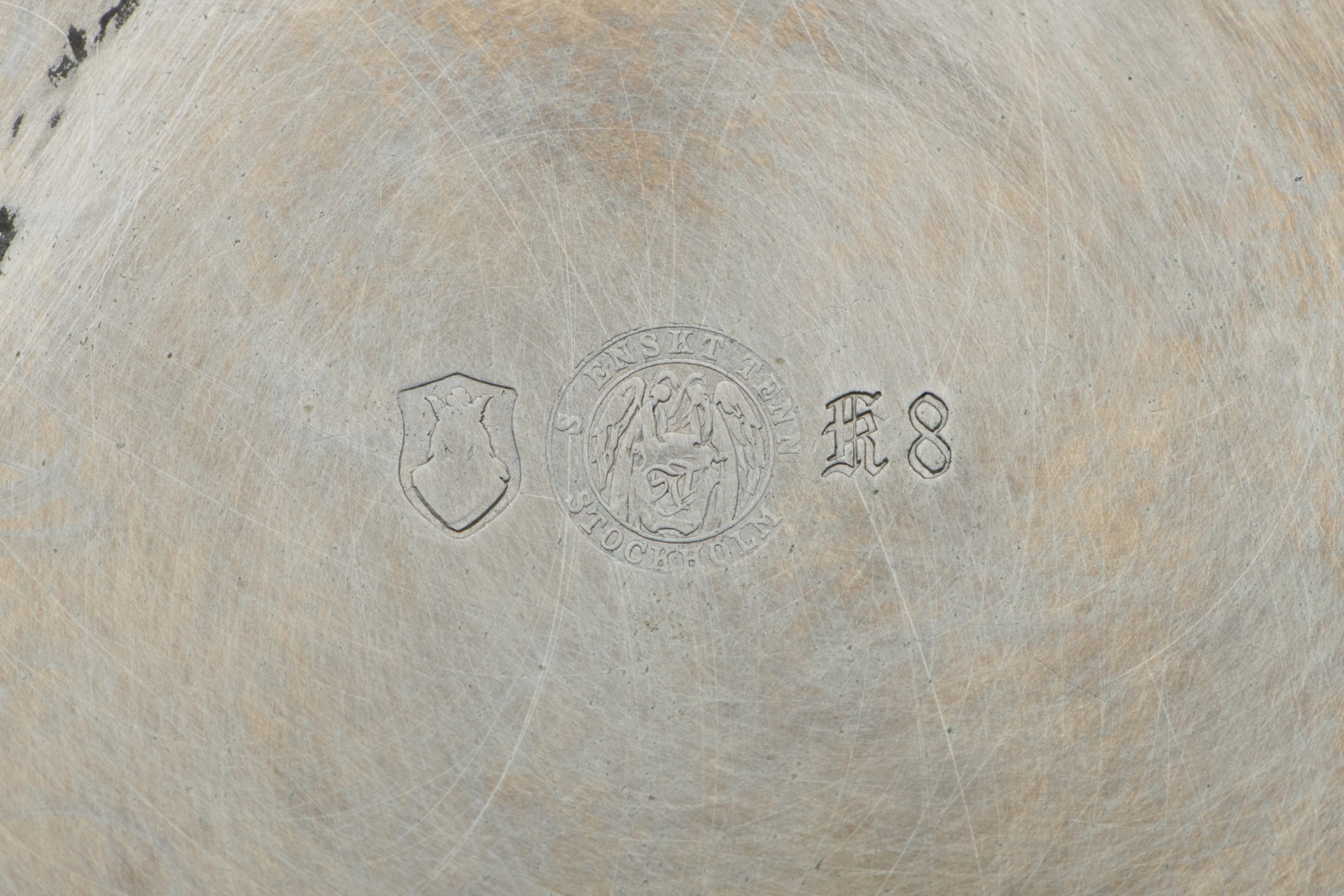 Vessel with Cover image 5