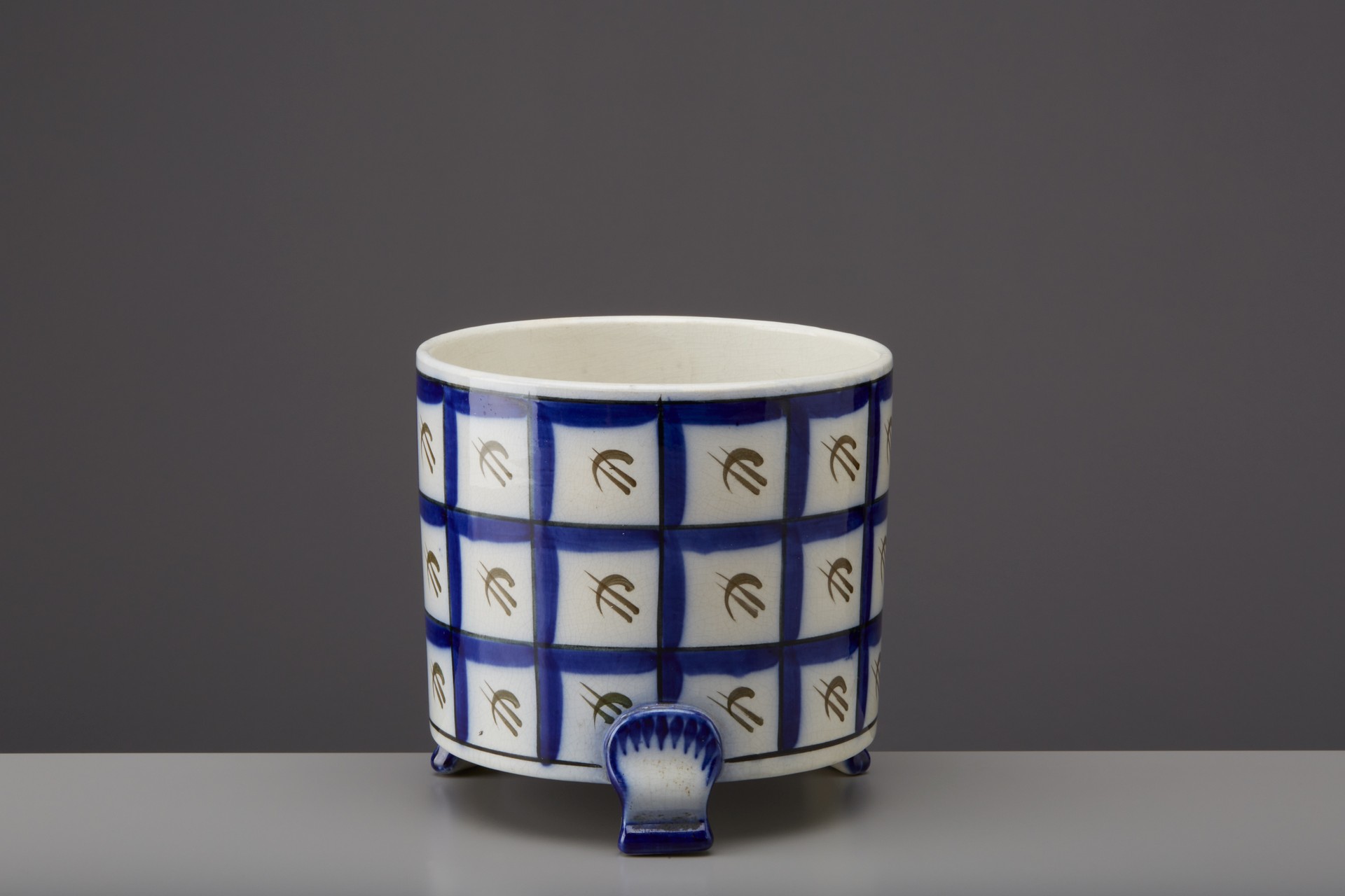 Vase/Flower Pot image 2