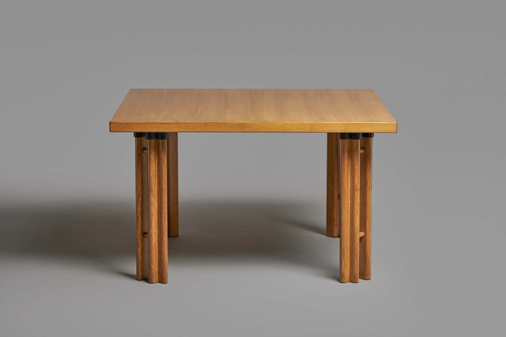 'H-Leg' Dining Table image 2