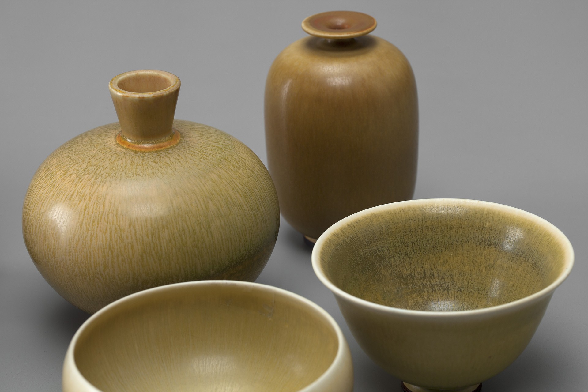 Set of Seven Vases image 5