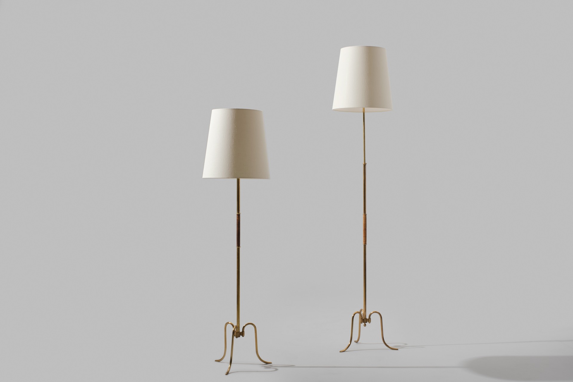Pair of Adjustable Floor Lamps image 2