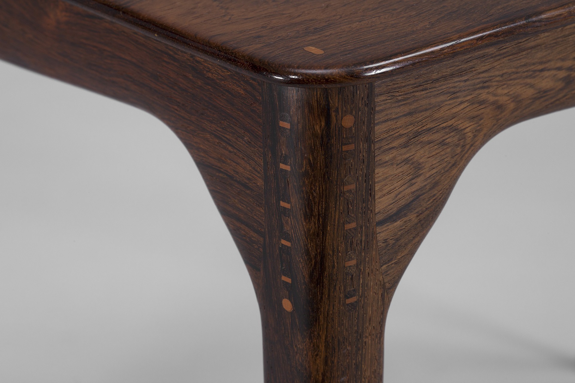 “Museum table” image 6