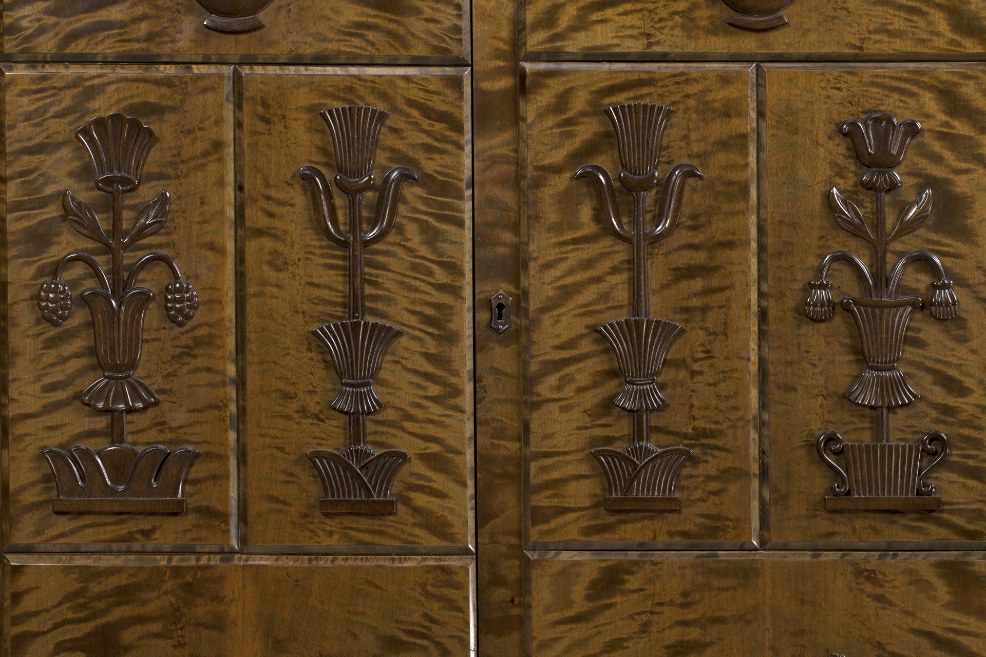 Cabinet image 7