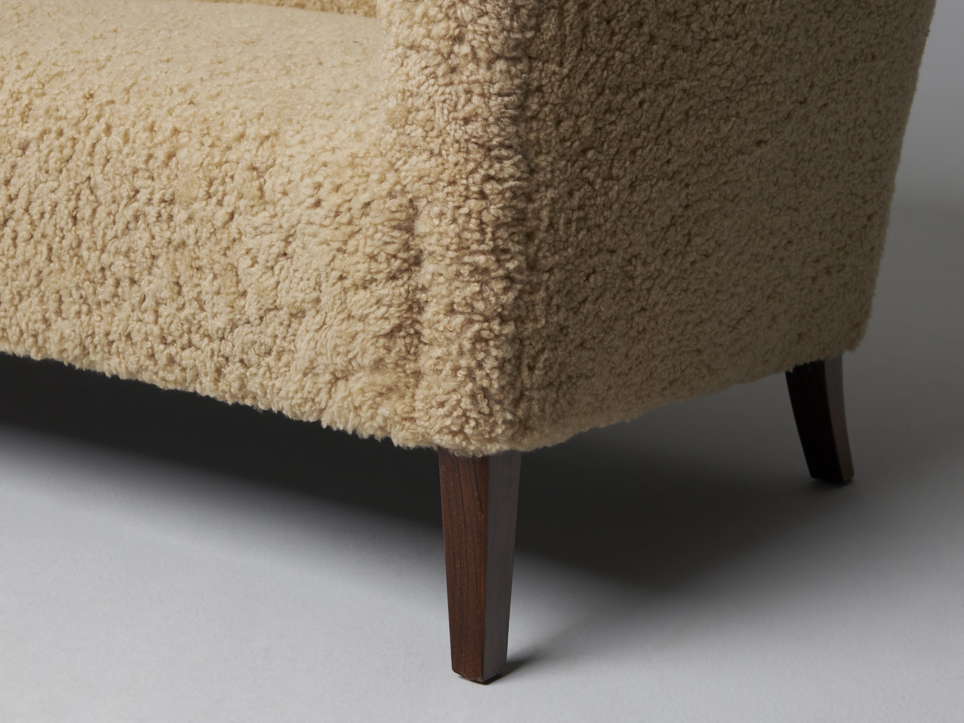 Sofa image 8