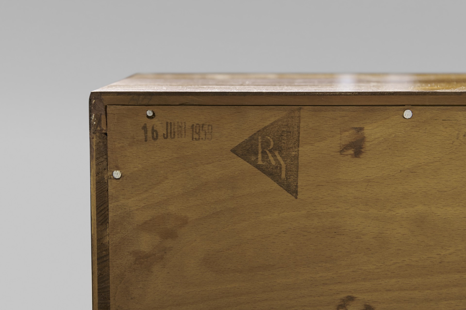 'President' Sideboard image 7