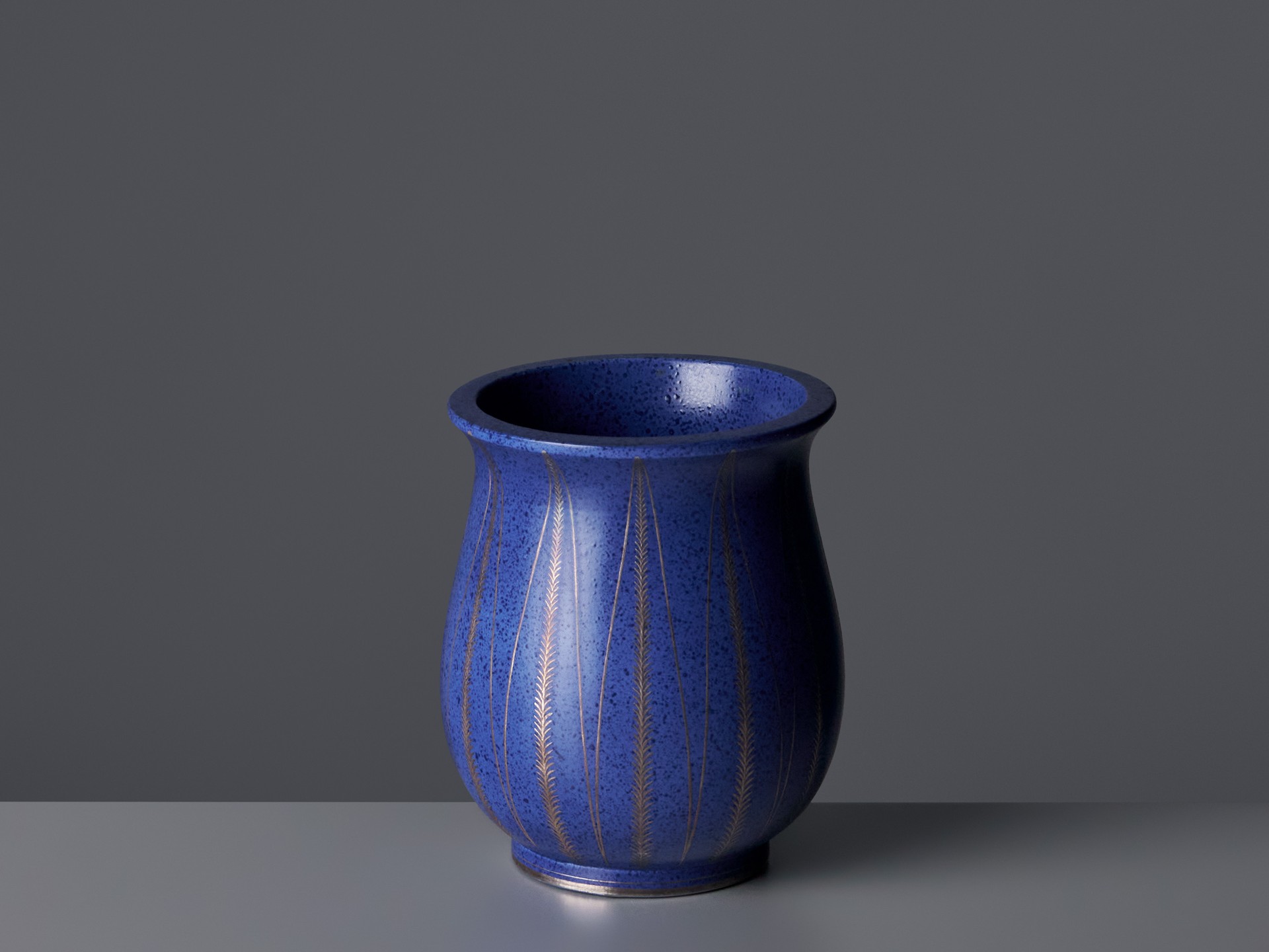 'Argenta' Vase image 3