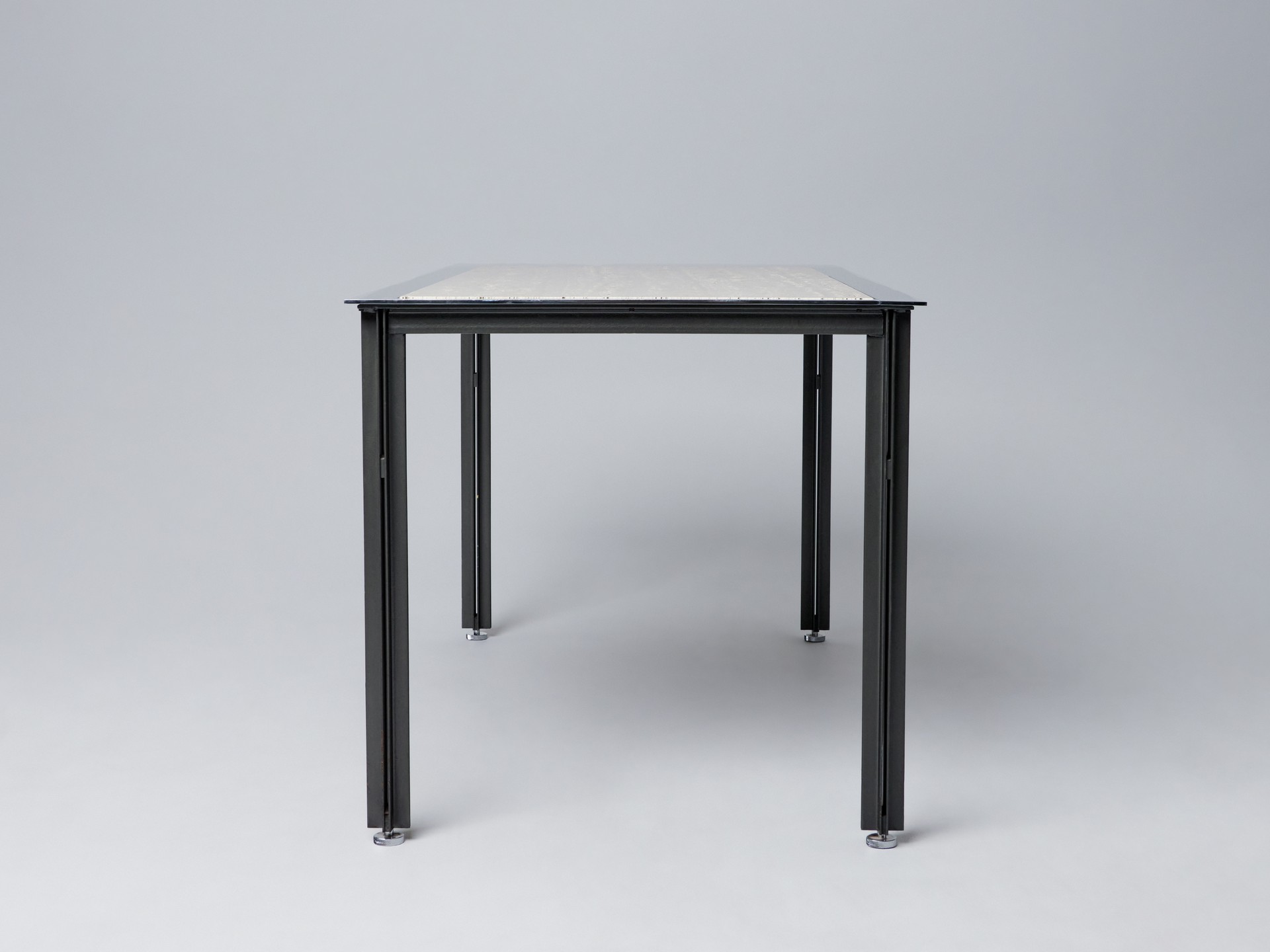 'Fasce Cromate' Table image 4
